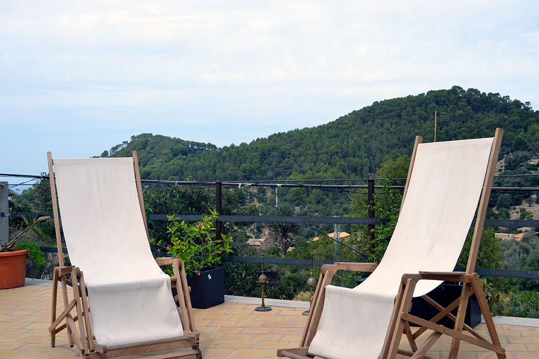 Terraza superior con vistas a la montaña de Sa Posada (Hotel Nord)